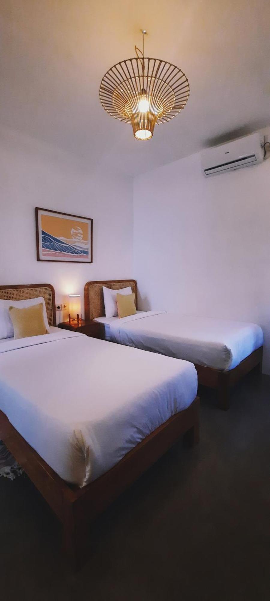 Betah Homestay Banyuwangi Banyuwangi  Luaran gambar