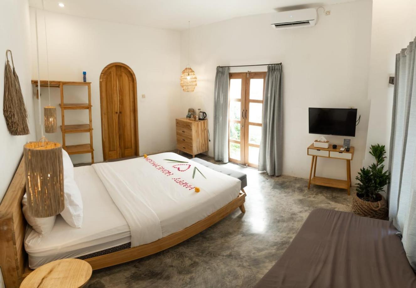 Betah Homestay Banyuwangi Banyuwangi  Luaran gambar