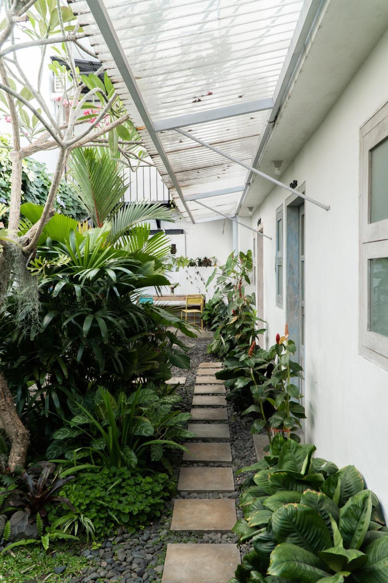 Betah Homestay Banyuwangi Banyuwangi  Luaran gambar